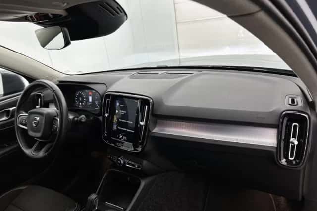 Volvo XC40 (2019) thumbnail 17