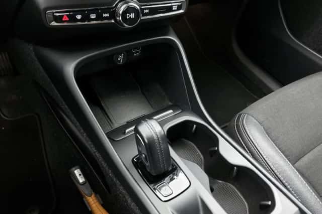 Volvo XC40 (2019) thumbnail 21