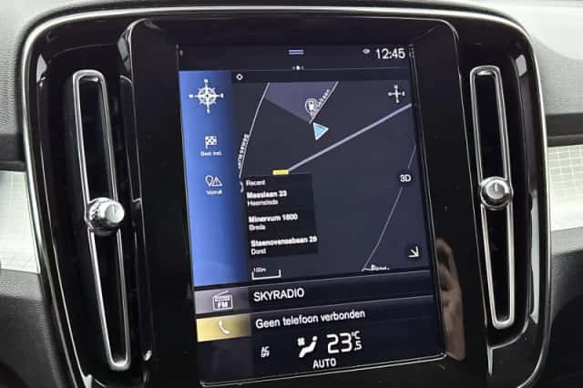 Volvo XC40 (2019) thumbnail 27