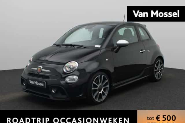 Fiat 500 (2022) thumbnail 1