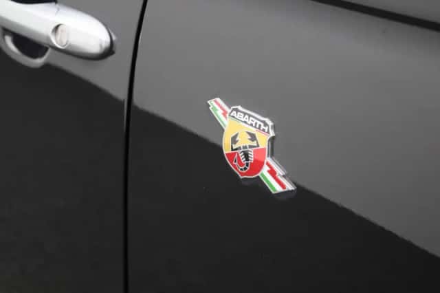 Fiat 500 (2022) thumbnail 11