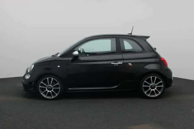 Fiat 500 (2022) thumbnail 4