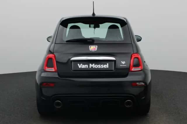 Fiat 500 (2022) thumbnail 5