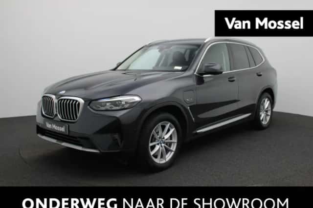 BMW X3 (2022) thumbnail 1