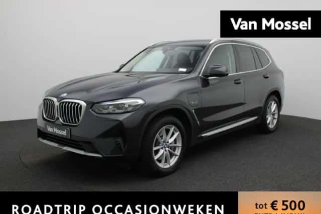 BMW X3 (2022) thumbnail 1