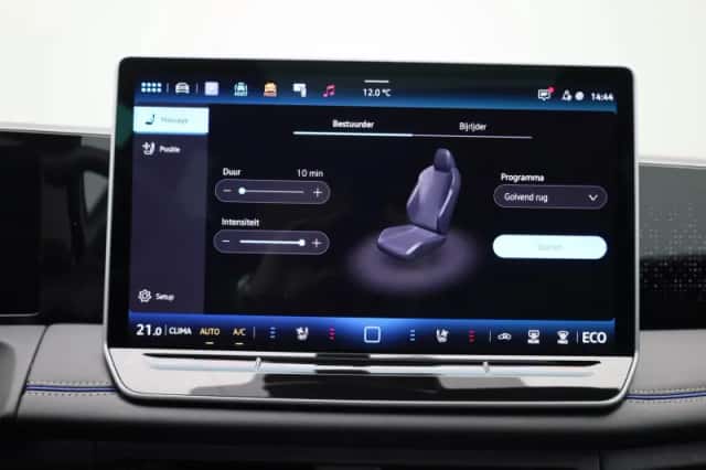 Volkswagen Tiguan (2025) thumbnail 31