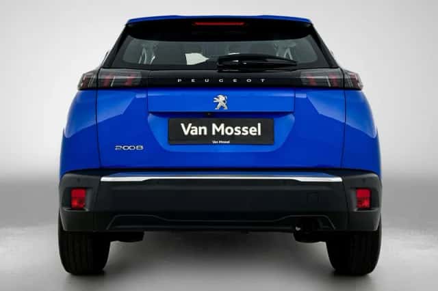 Peugeot 2008 (2022) thumbnail 3