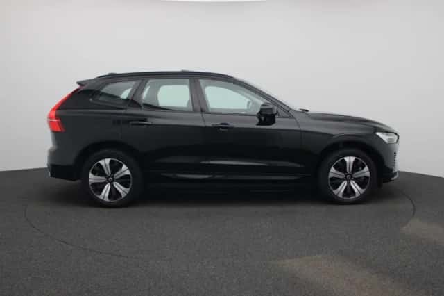 Volvo XC60 (2023) thumbnail 6
