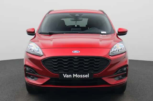 Ford Kuga (2023) thumbnail 3