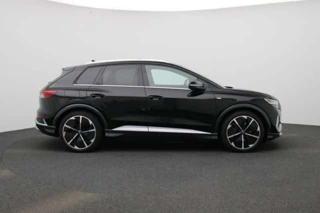 Audi Q4 e-tron (2021) thumbnail 6