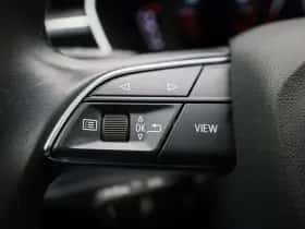Audi Q3 (2021) thumbnail 18