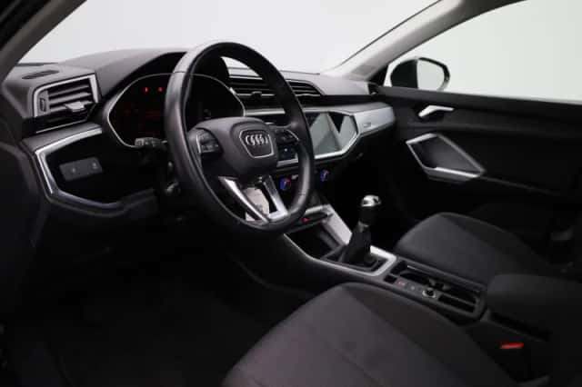 Audi Q3 (2021) thumbnail 27