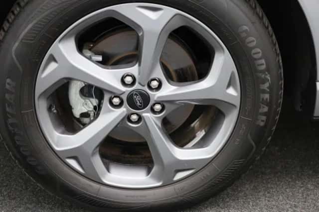 Ford Kuga (2025) thumbnail 12
