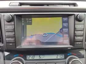 Toyota RAV4 (2018) thumbnail 11