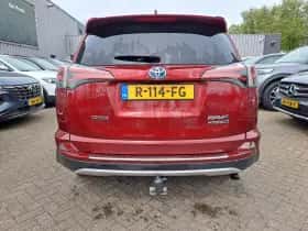 Toyota RAV4 (2018) thumbnail 6