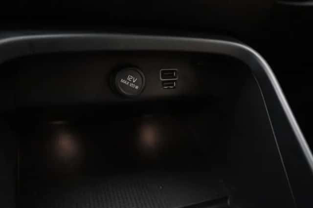 Volvo XC40 (2021) thumbnail 23