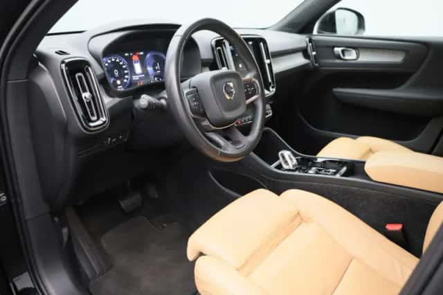 Volvo XC40 (2021) thumbnail 29