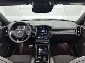 Volvo XC40 (2022) thumbnail 17