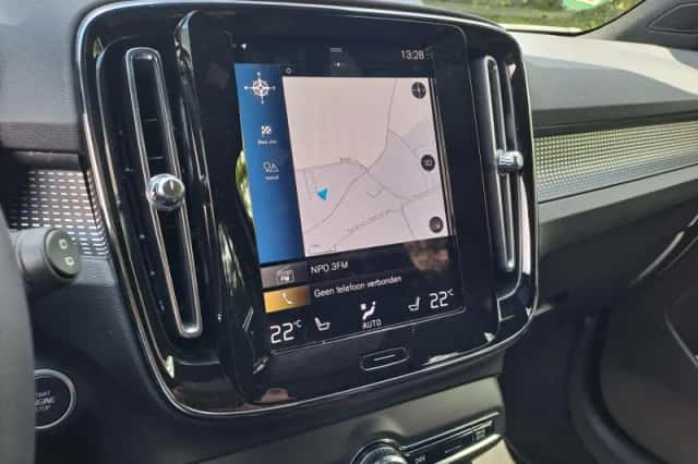 Volvo XC40 (2022) thumbnail 15