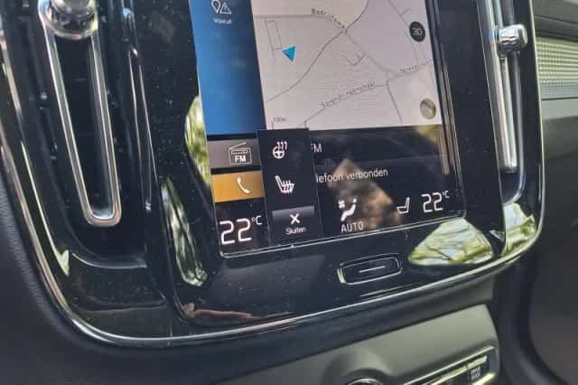 Volvo XC40 (2022) thumbnail 16