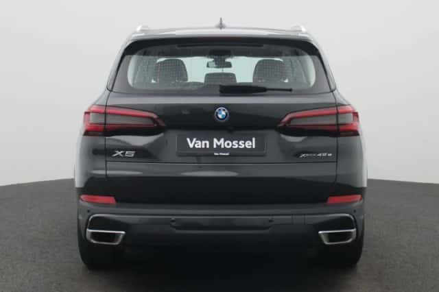 BMW X5 (2023) thumbnail 5