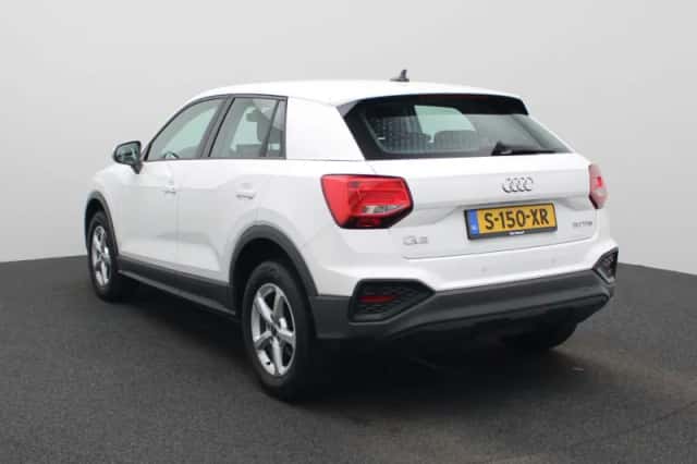 Audi Q2 (2023) thumbnail 2