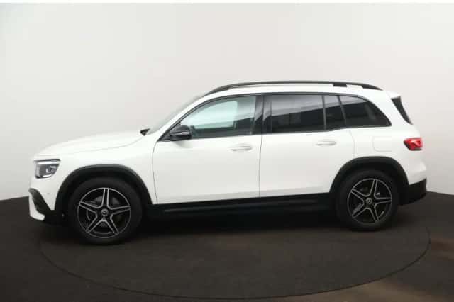 Mercedes-Benz GLB-Klasse (2021) thumbnail 2