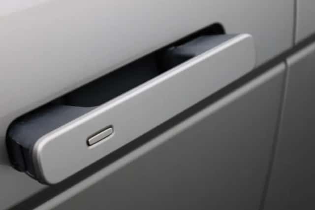 Land Rover Range Rover Evoque (2022) thumbnail 15