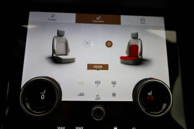 Land Rover Range Rover Evoque (2022) thumbnail 21