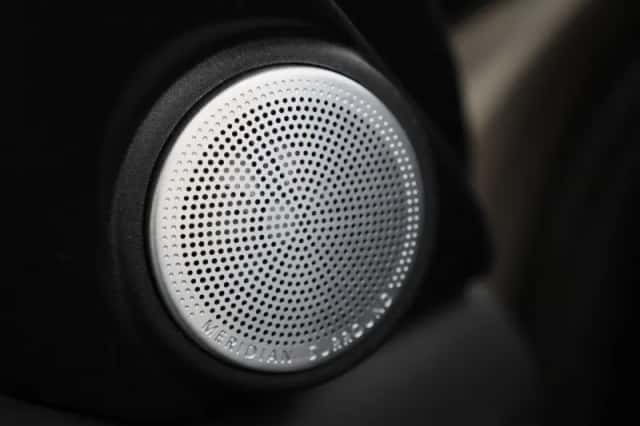 Land Rover Range Rover Evoque (2022) thumbnail 35