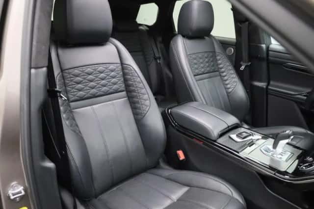 Land Rover Range Rover Evoque (2022) thumbnail 49