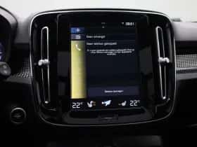Volvo XC40 (2021) thumbnail 24