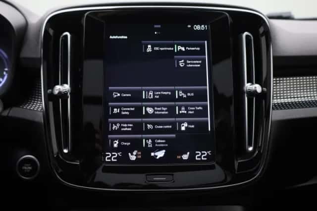 Volvo XC40 (2021) thumbnail 27