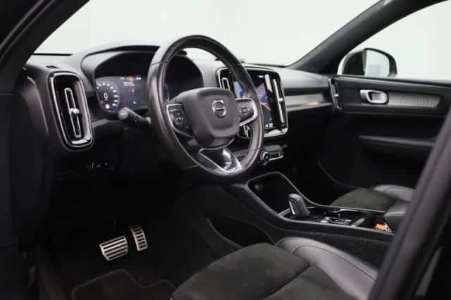 Volvo XC40 (2021) thumbnail 35