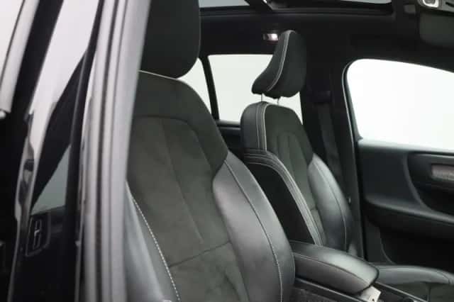 Volvo XC40 (2021) thumbnail 39
