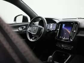 Volvo XC40 (2021) thumbnail 41