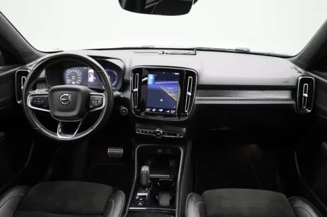 Volvo XC40 (2021) thumbnail 42