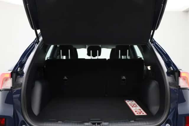Ford Kuga (2023) thumbnail 14