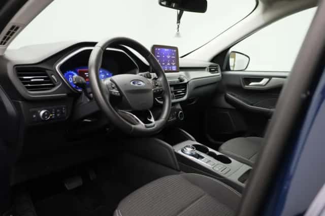 Ford Kuga (2023) thumbnail 28
