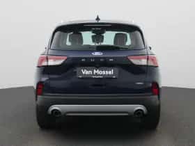 Ford Kuga (2023) thumbnail 5