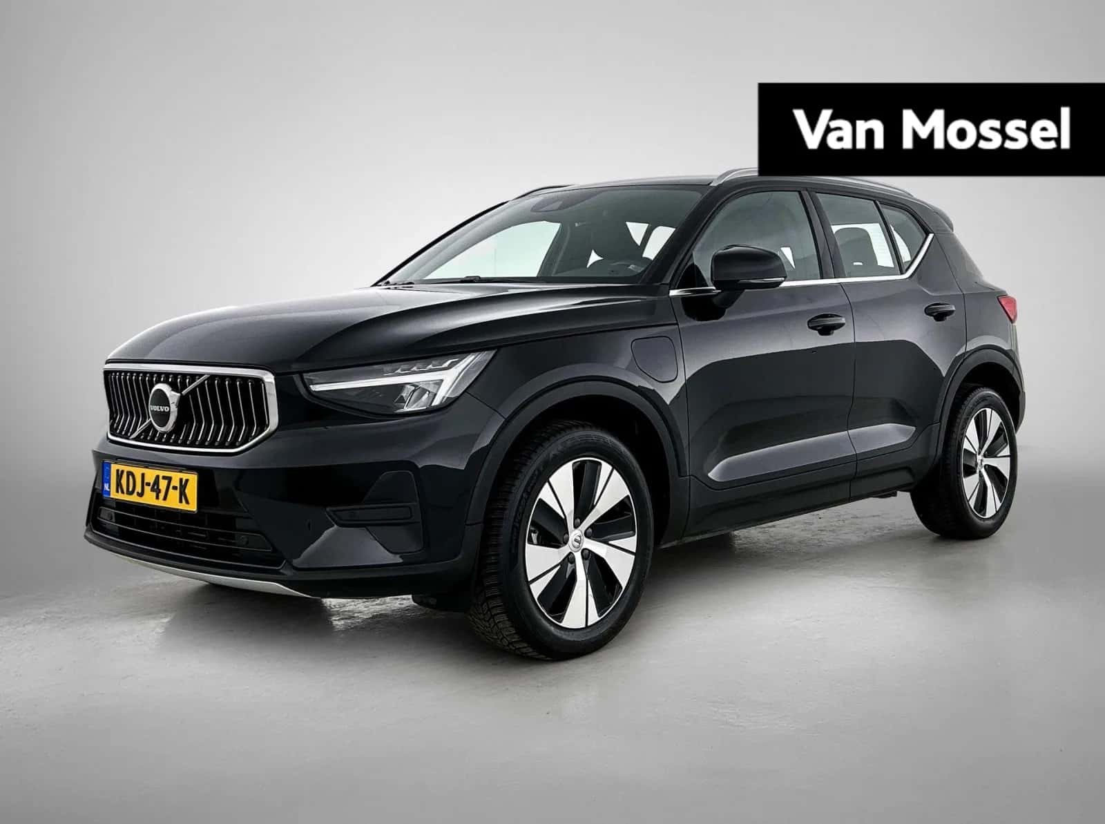 Volvo XC40 (2022) — foto 1