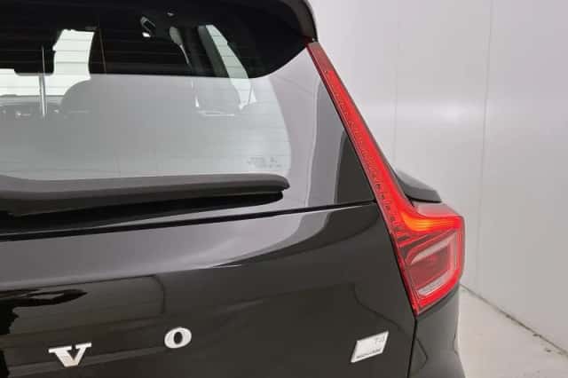 Volvo XC40 (2022) thumbnail 14