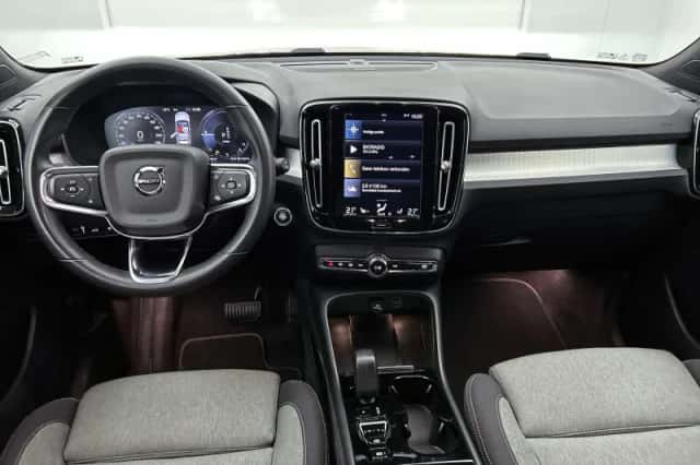 Volvo XC40 (2022) thumbnail 20