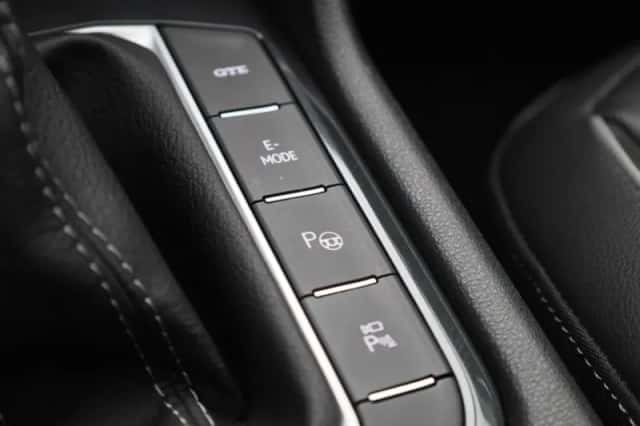Volkswagen Tiguan (2024) thumbnail 24