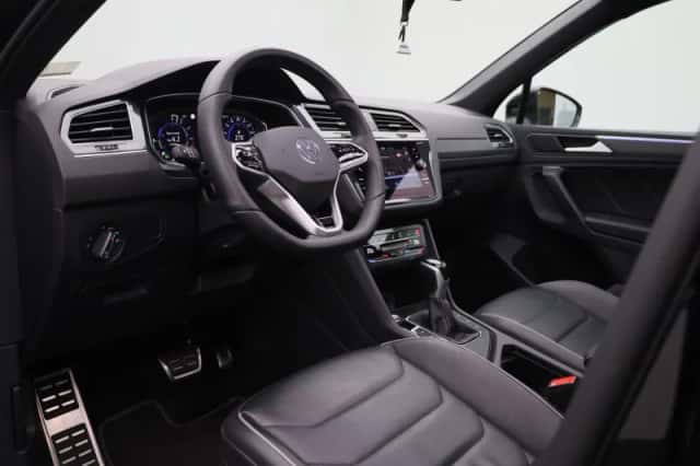 Volkswagen Tiguan (2024) thumbnail 39