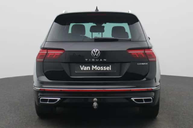 Volkswagen Tiguan (2024) thumbnail 5