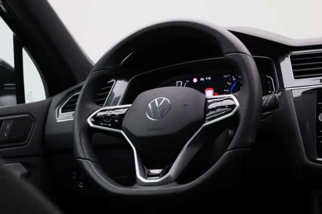 Volkswagen Tiguan (2024) thumbnail 47