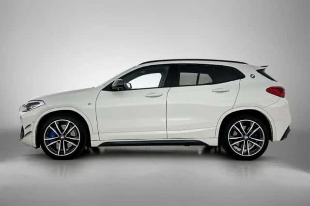 BMW X2 (2020) thumbnail 2