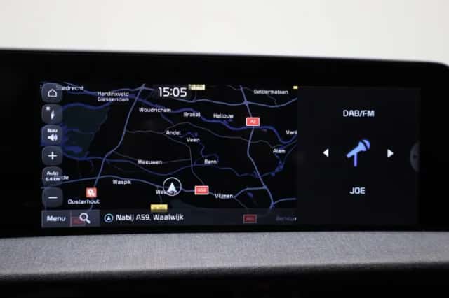 Kia EV6 (2023) thumbnail 18
