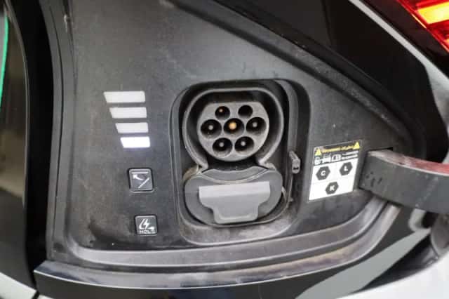 Kia EV6 (2023) thumbnail 39